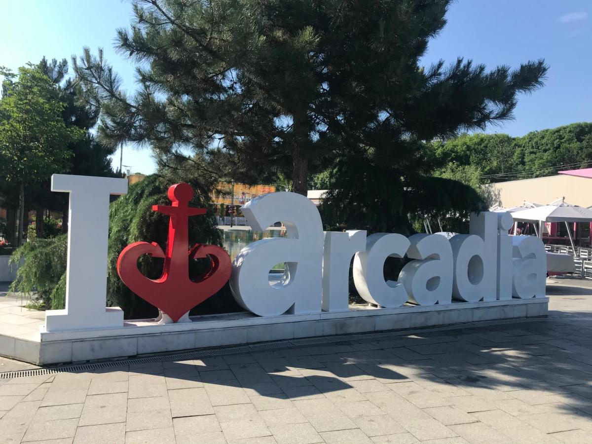 Апартаменты В Аркадии-42 Жемчужина Odessa Exterior foto